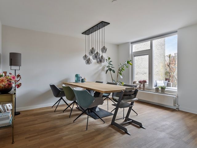 Jan Van Ruusbroeclaan 5, Oegstgeest