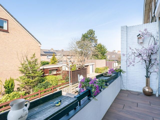 Saturnusstraat 97, Oudorp