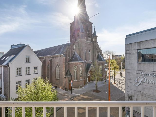 Kapelhof 21, Tilburg