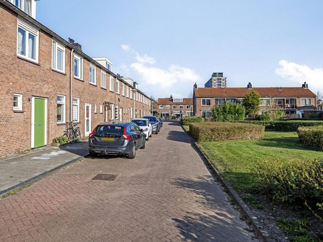 Pisuissehof 11, Amsterdam