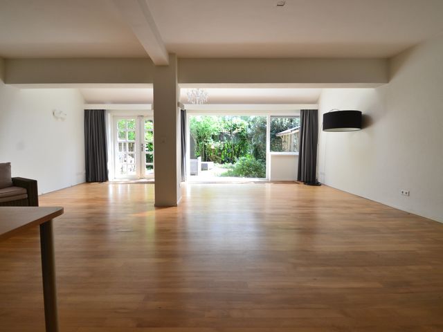 J.W. Frisodreef 150, Katwijk