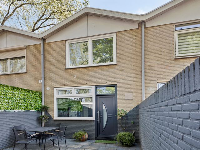 Juraweide 385, Tilburg