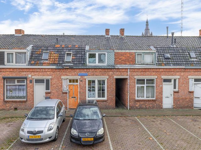 Tholensstraat 111, Terneuzen