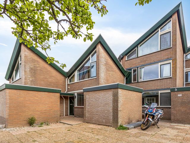 Middelzand 5517, Julianadorp