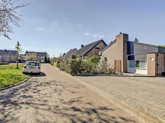 Keetenstraat 7, Lewedorp