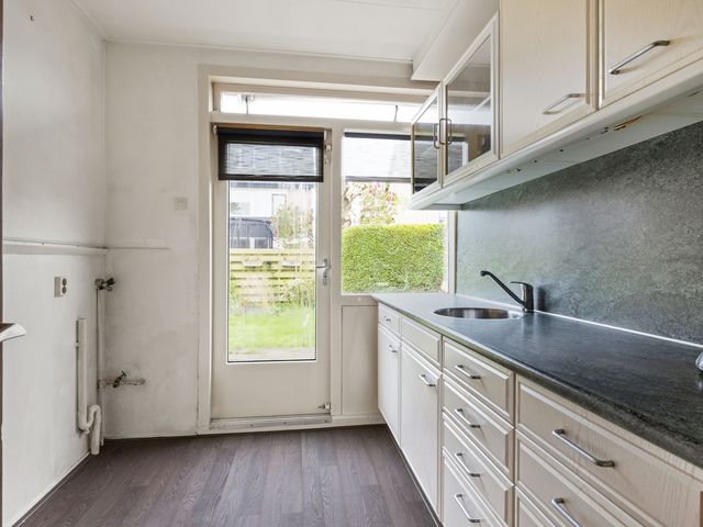 Hazelaarstraat 18, Puttershoek