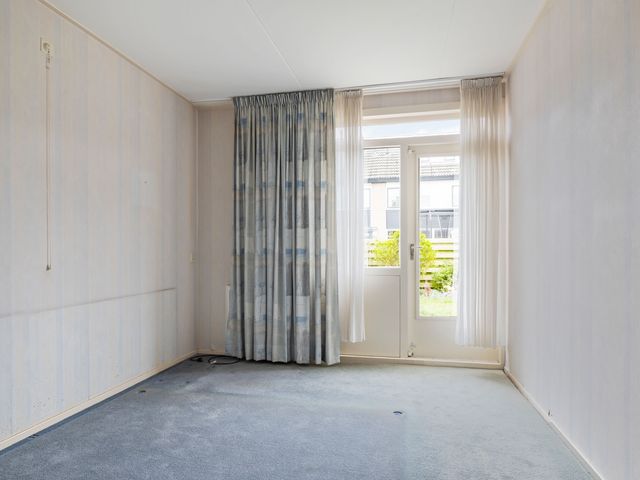 Hazelaarstraat 18, Puttershoek