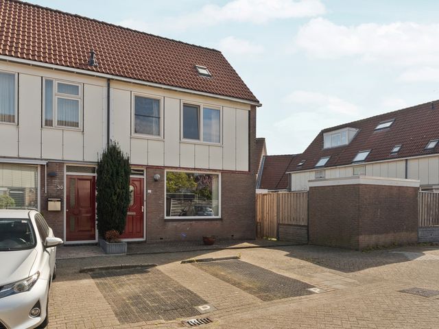 Zeisstraat 37, Purmerend
