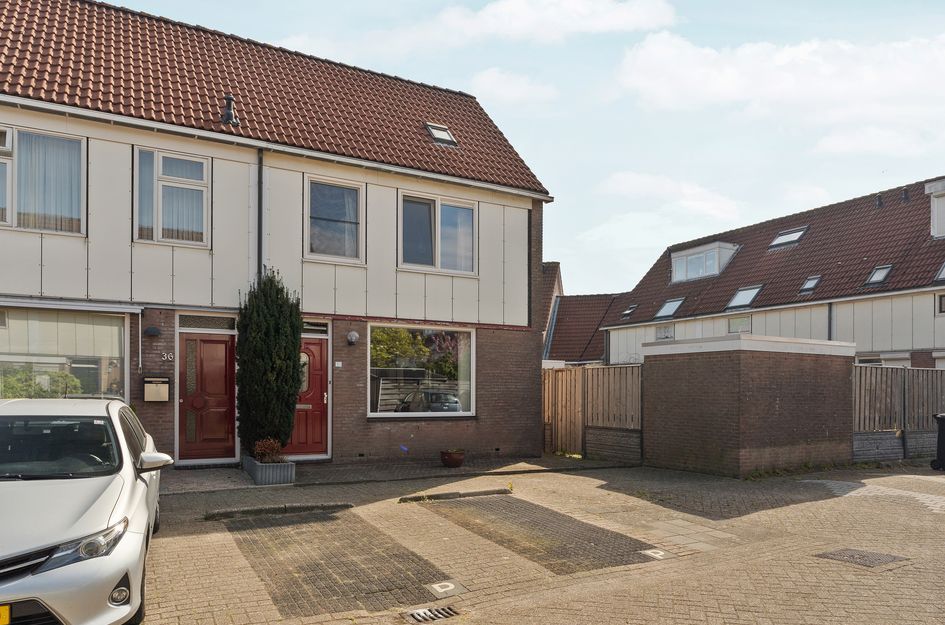 Zeisstraat 37