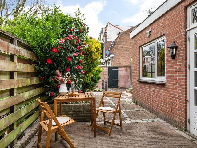 Eerste Hogerwoerddwarsstraat 9, Haarlem