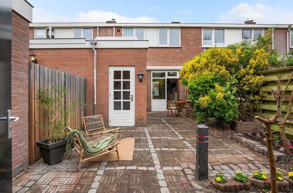 Eerste Hogerwoerddwarsstraat 9