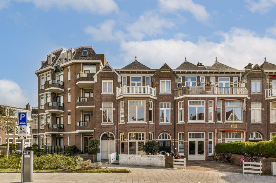 Badhuisweg 12A