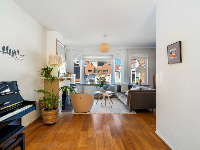 Menninckstraat 34, Den Haag