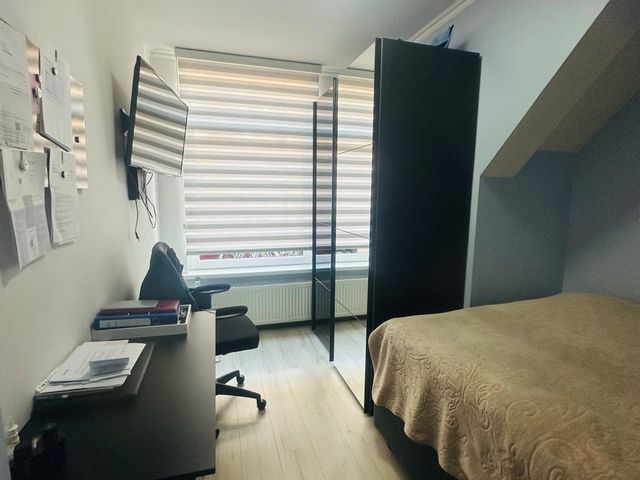 Lunterenstraat 215, Den Haag