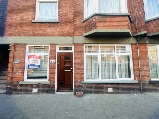 Lunterenstraat 215, Den Haag