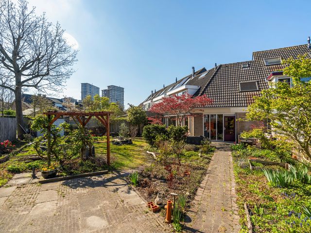 Asserdreef 64, Maassluis