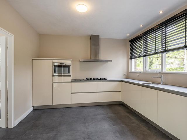 Jonkheer van Vredenburchlaan 57, Tholen