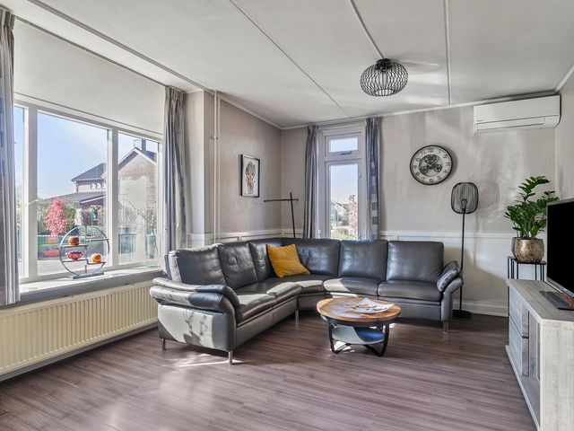 Mgr Bekkersstraat 11, Ledeacker