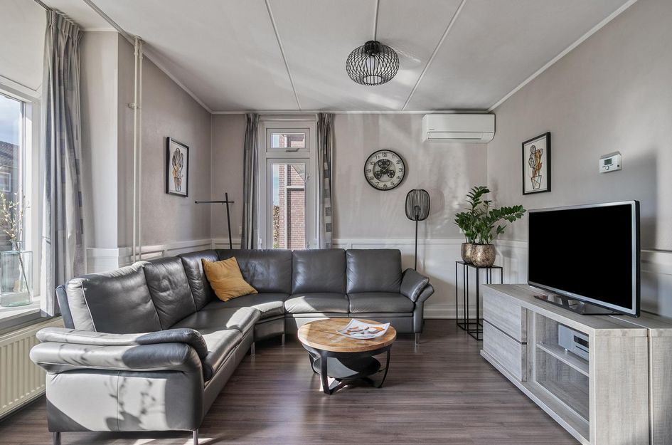 Mgr Bekkersstraat 11