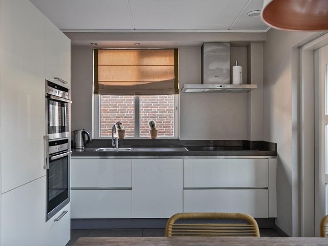 Mgr Bekkersstraat 11, Ledeacker