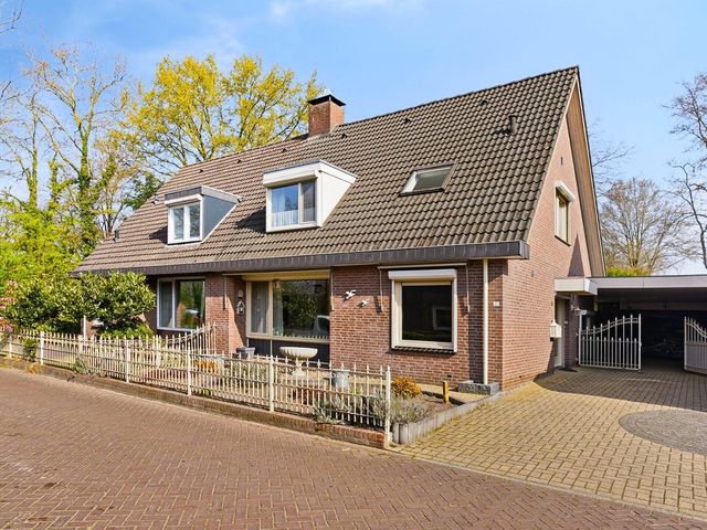 Patrijsstraat 31, Bergen L