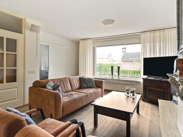 Patrijsstraat 31, Bergen L