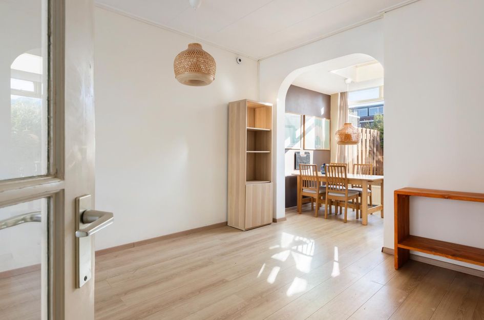 van Middelantstraat 8