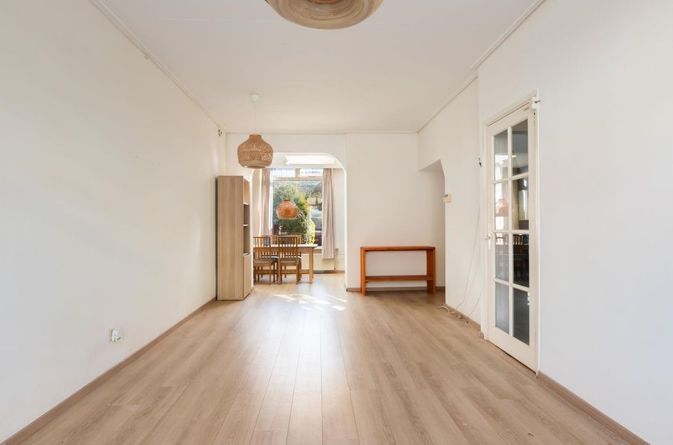 van Middelantstraat 8