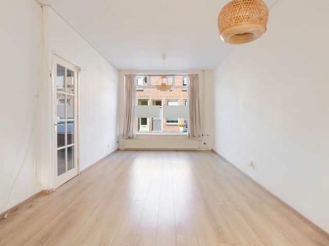 van Middelantstraat 8, Gouda