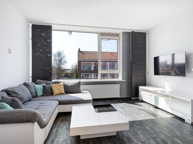 Burgemeester Baumannlaan 91C, Rotterdam