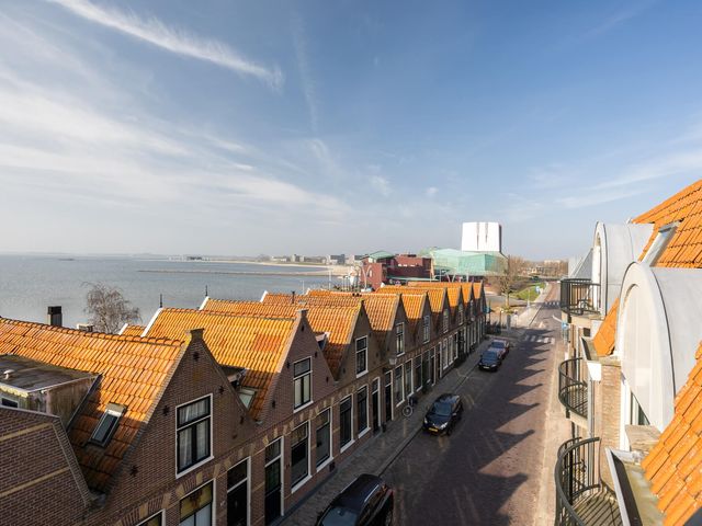 Westerdijk 1V, Hoorn