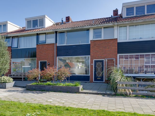 Overweerse Polderdijk 124, Purmerend