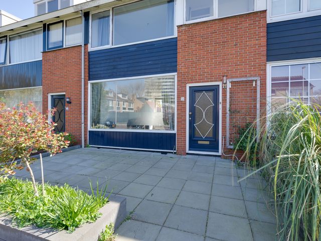 Overweerse Polderdijk 124, Purmerend