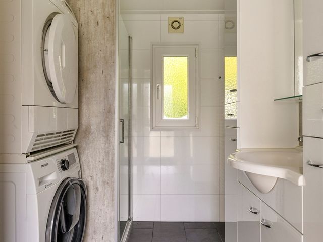 Droompark Buitenhuizen 207, Velsen-Zuid