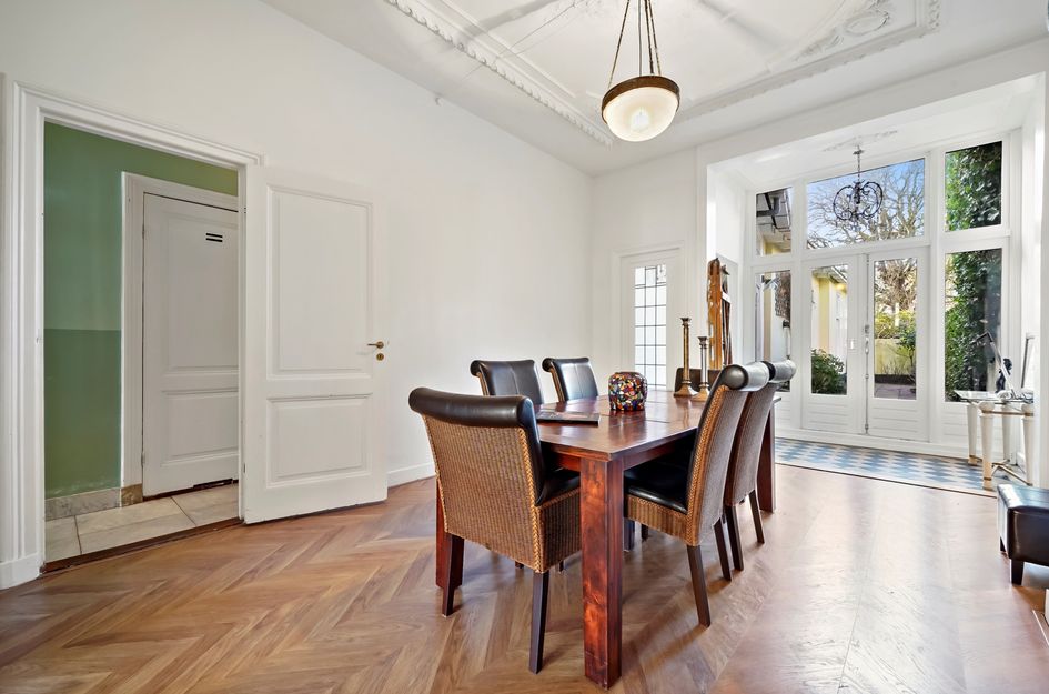 Surinamestraat 48