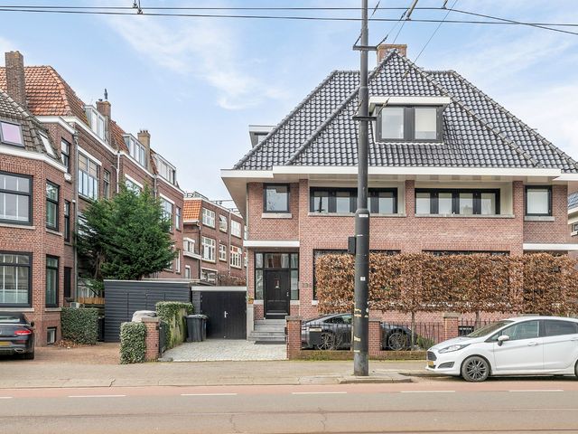 Straatweg 235, Rotterdam