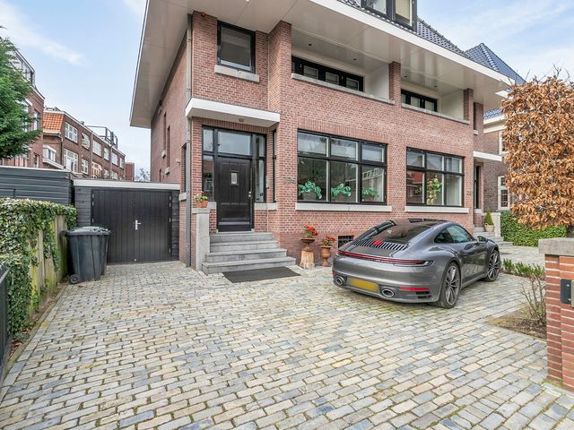 Straatweg 235, Rotterdam