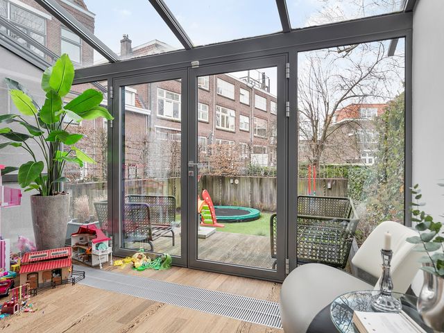 Straatweg 235, Rotterdam