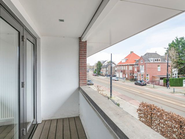 Straatweg 235, Rotterdam