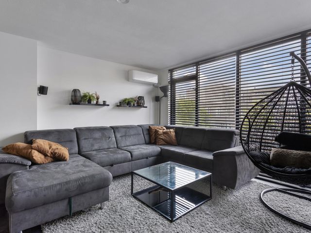 Opera 85, Zaandam