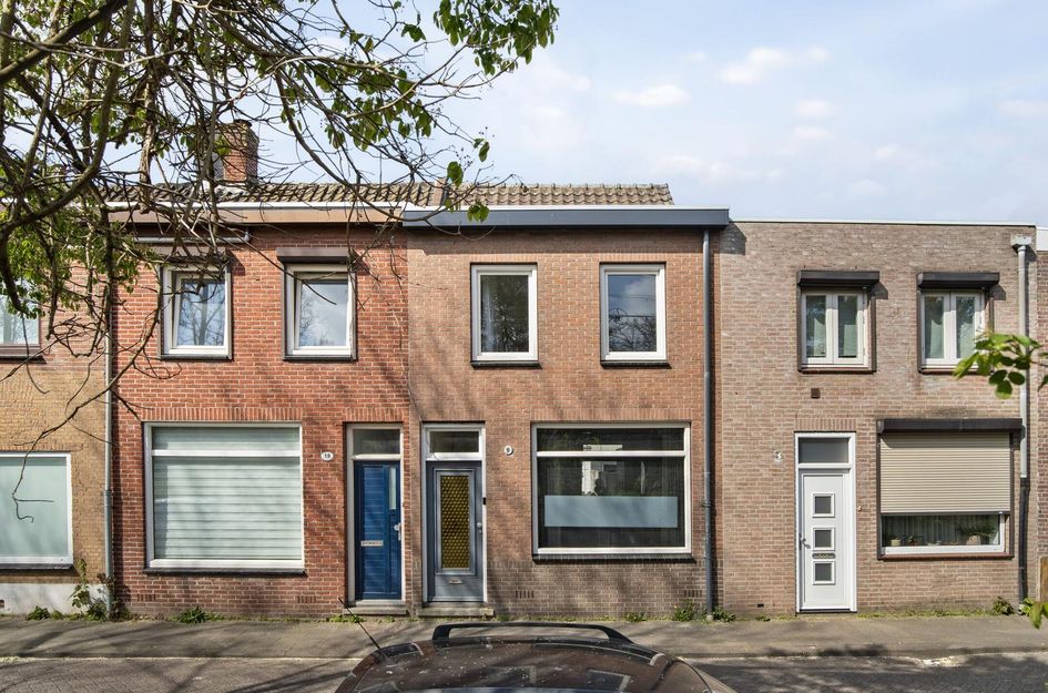 Zuid-Oosterstraat 9