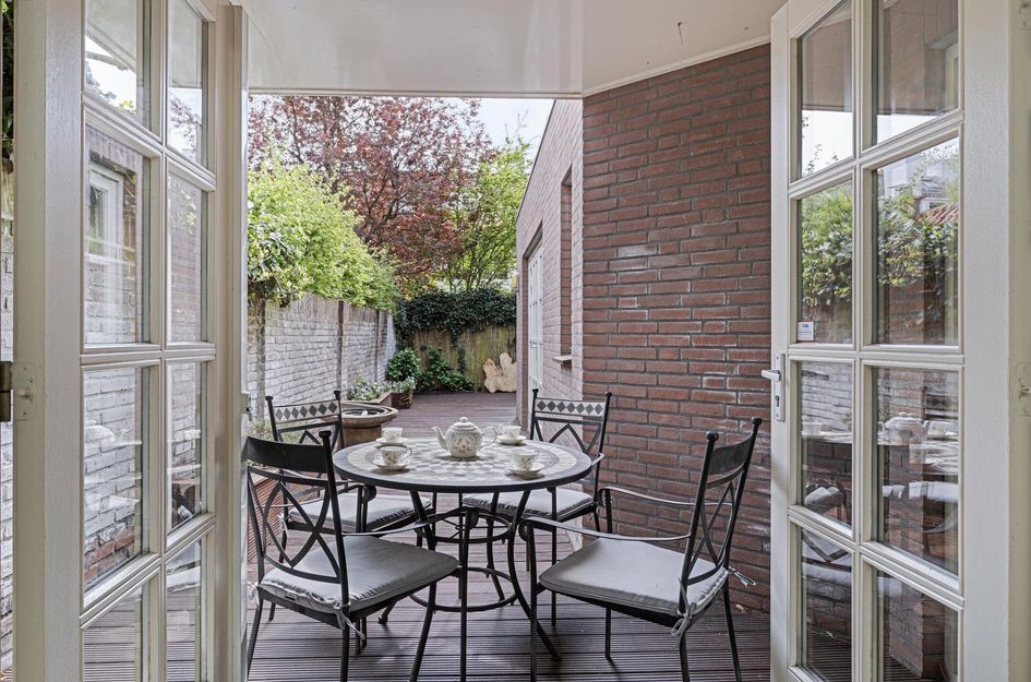 Burgemeester Suijsstraat 8
