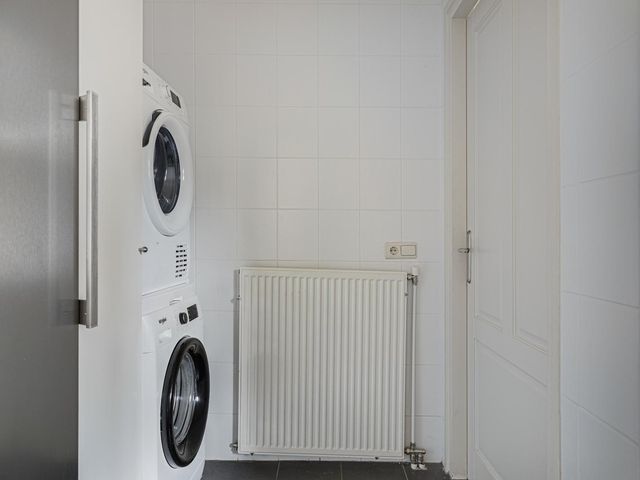 Burgemeester Suijsstraat 8, Tilburg