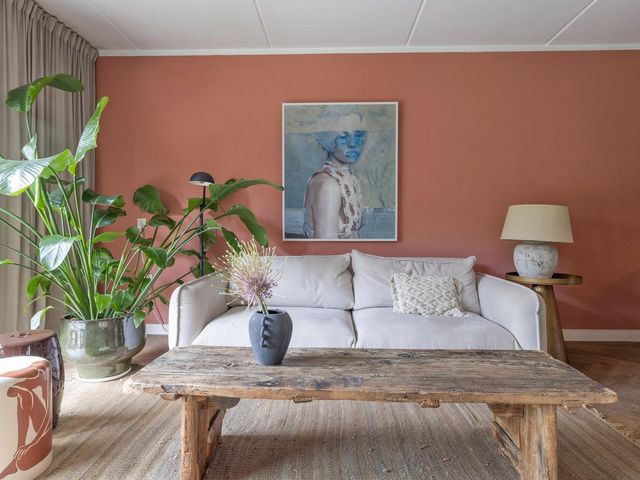 Goudwespmeent 93, Hilversum