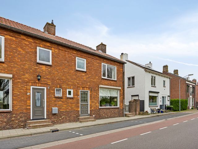Steenweg 101, Moerdijk