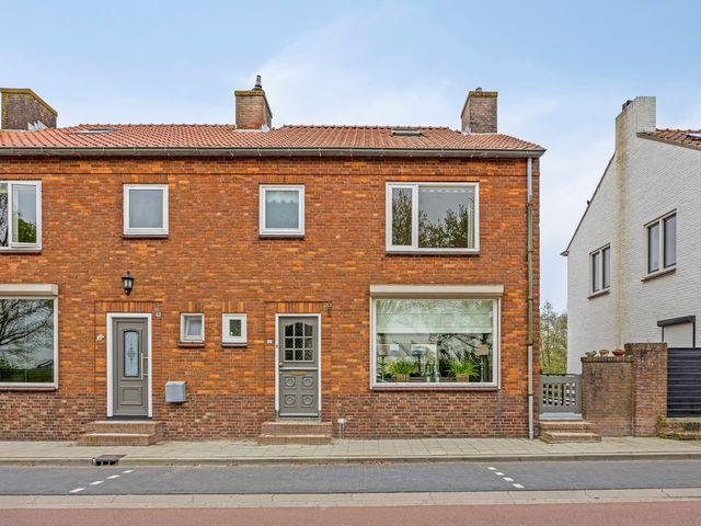 Steenweg 101, Moerdijk