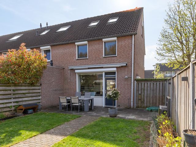 Gravekamp 1, Huissen