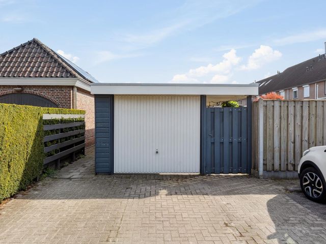 Gravekamp 1, Huissen