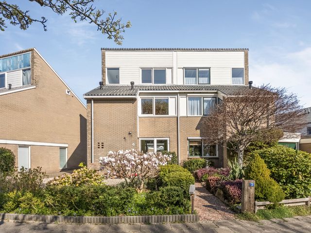 Mauritsstraat 4, 't Zand