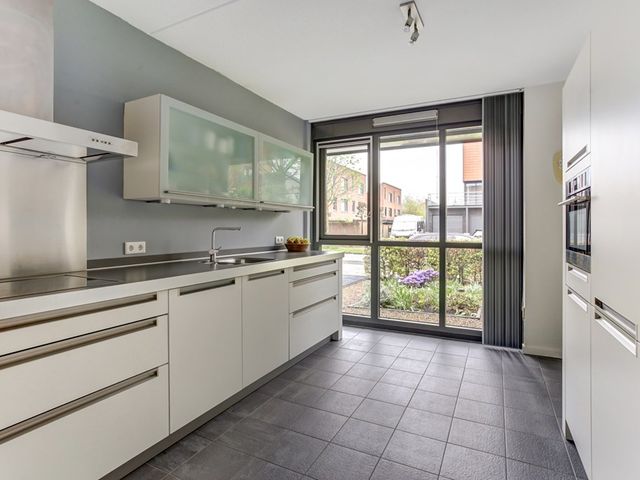 Raaigras 2, Zeewolde